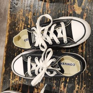 Shies Converse kid size 12